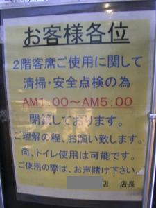 ����q����